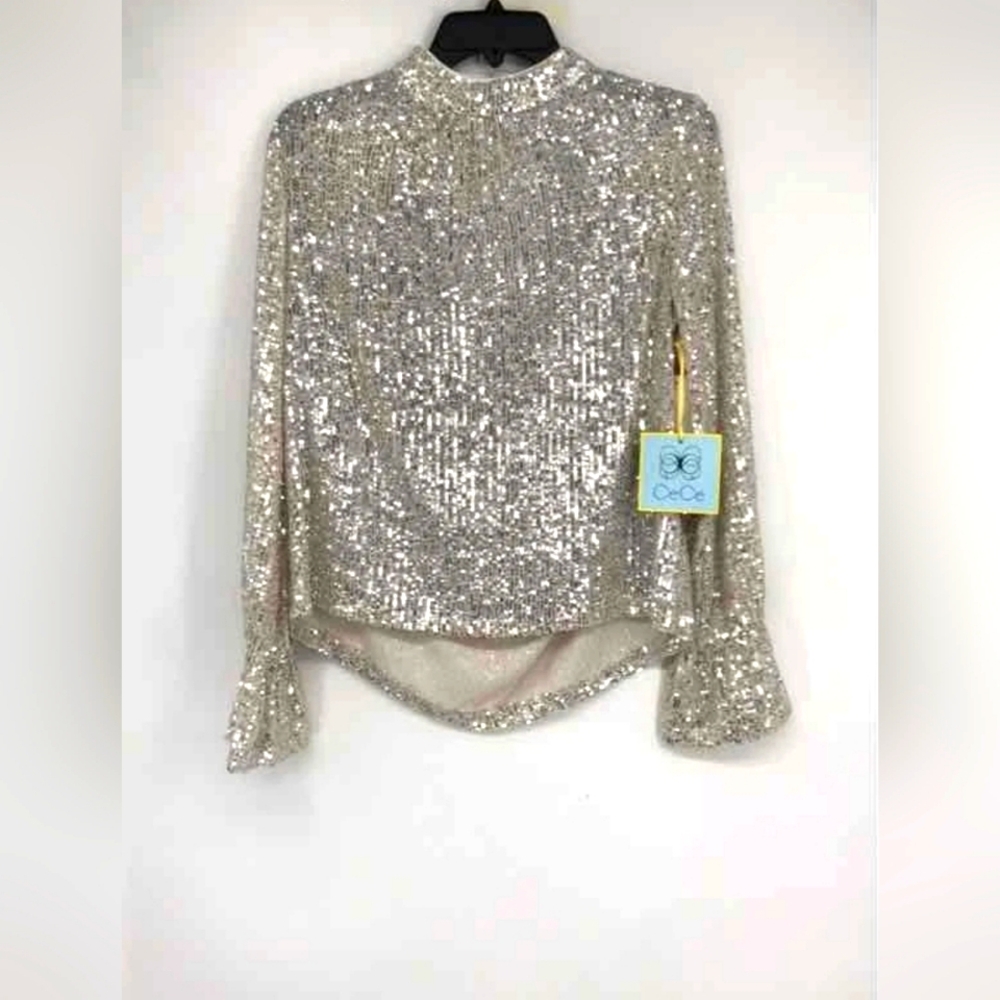 NEW Cece Designer Champagne Silver Sequin Long Sleeve Mock Neck Blouse Top M - Picture 1 of 6